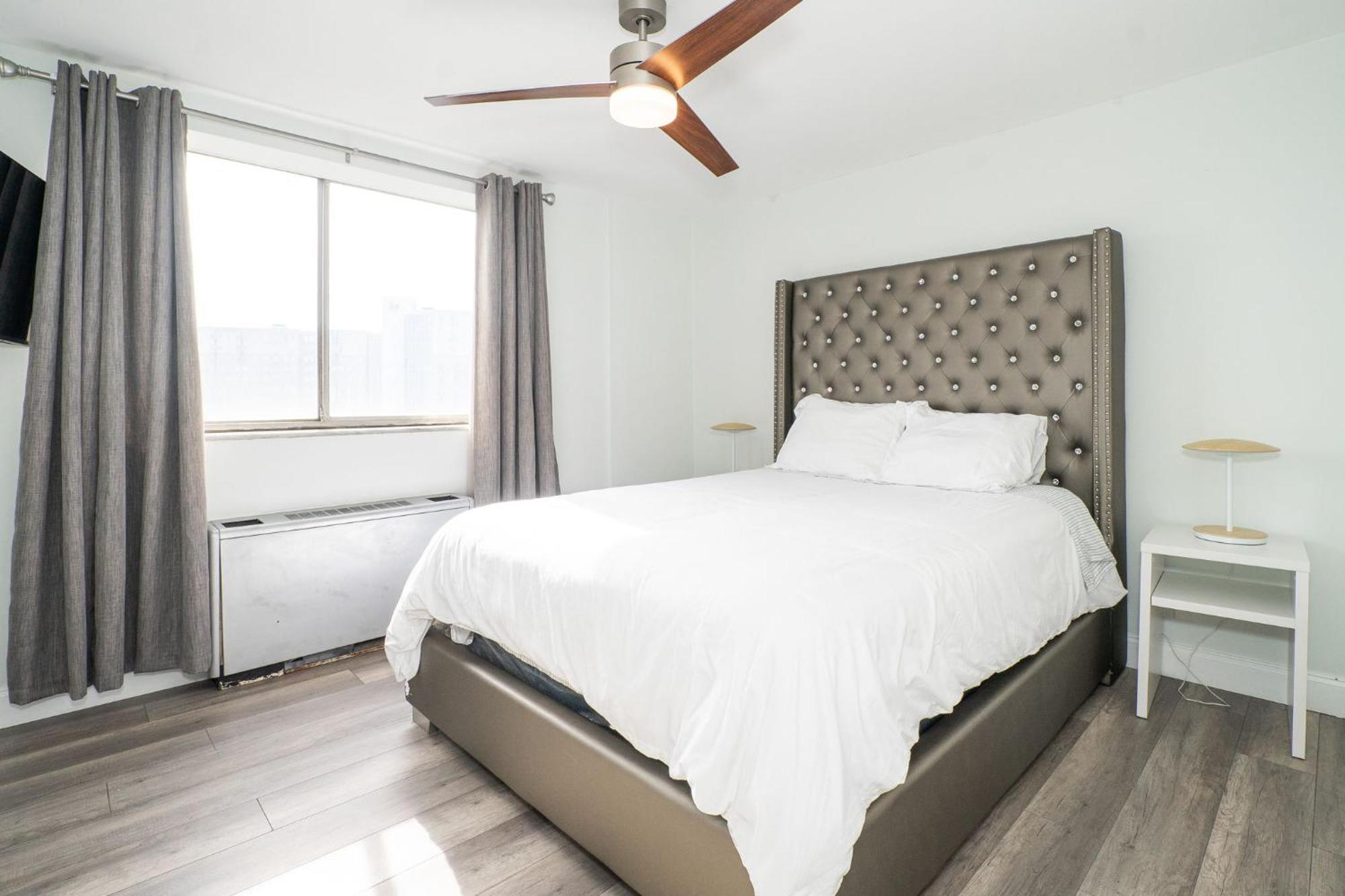 Appartement Just Renovated 3 Br/2Bath/ Parking+ Downtown View à Atlanta Extérieur photo