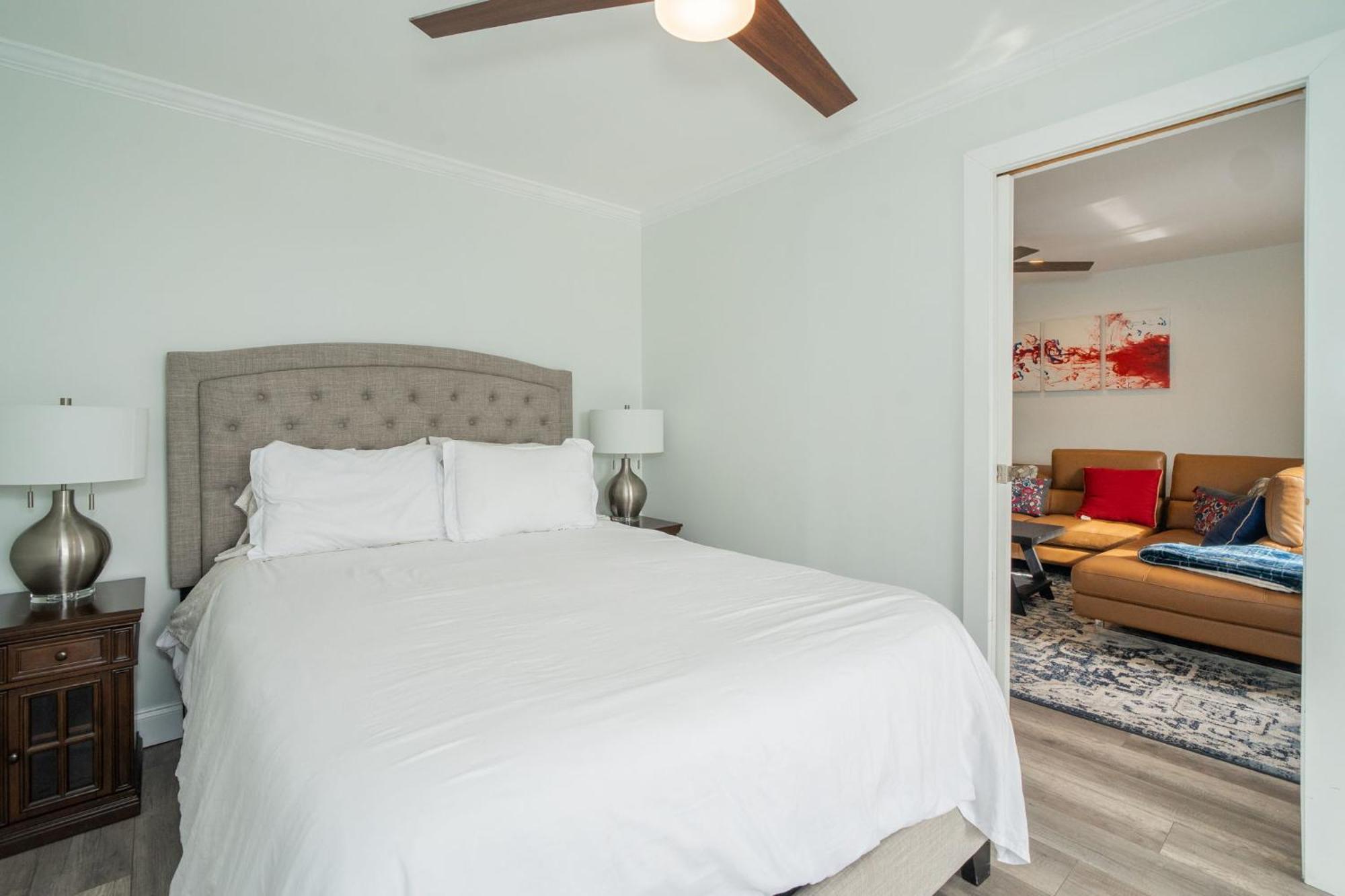 Appartement Just Renovated 3 Br/2Bath/ Parking+ Downtown View à Atlanta Extérieur photo